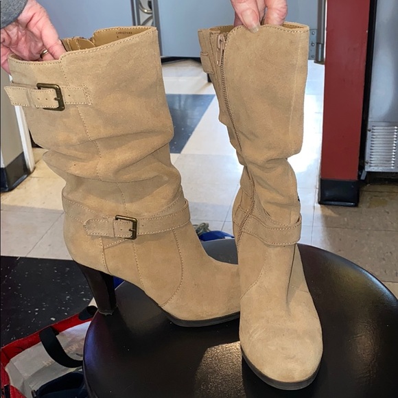 Heeled boots - Picture 2 of 2